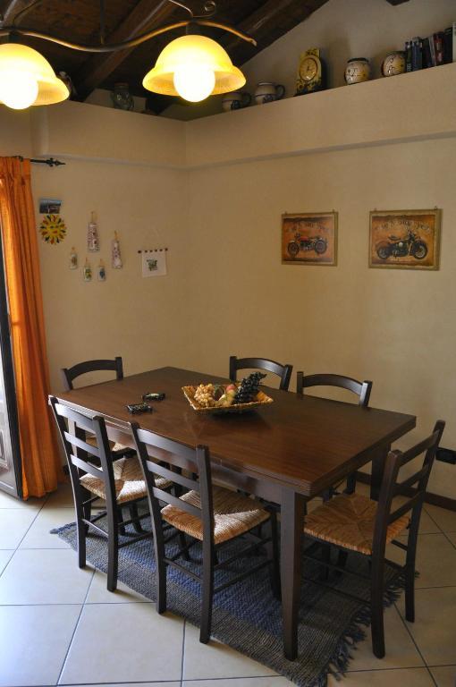 Bed and Breakfast Casa Al Centro Storico Nicolosi Exterior foto
