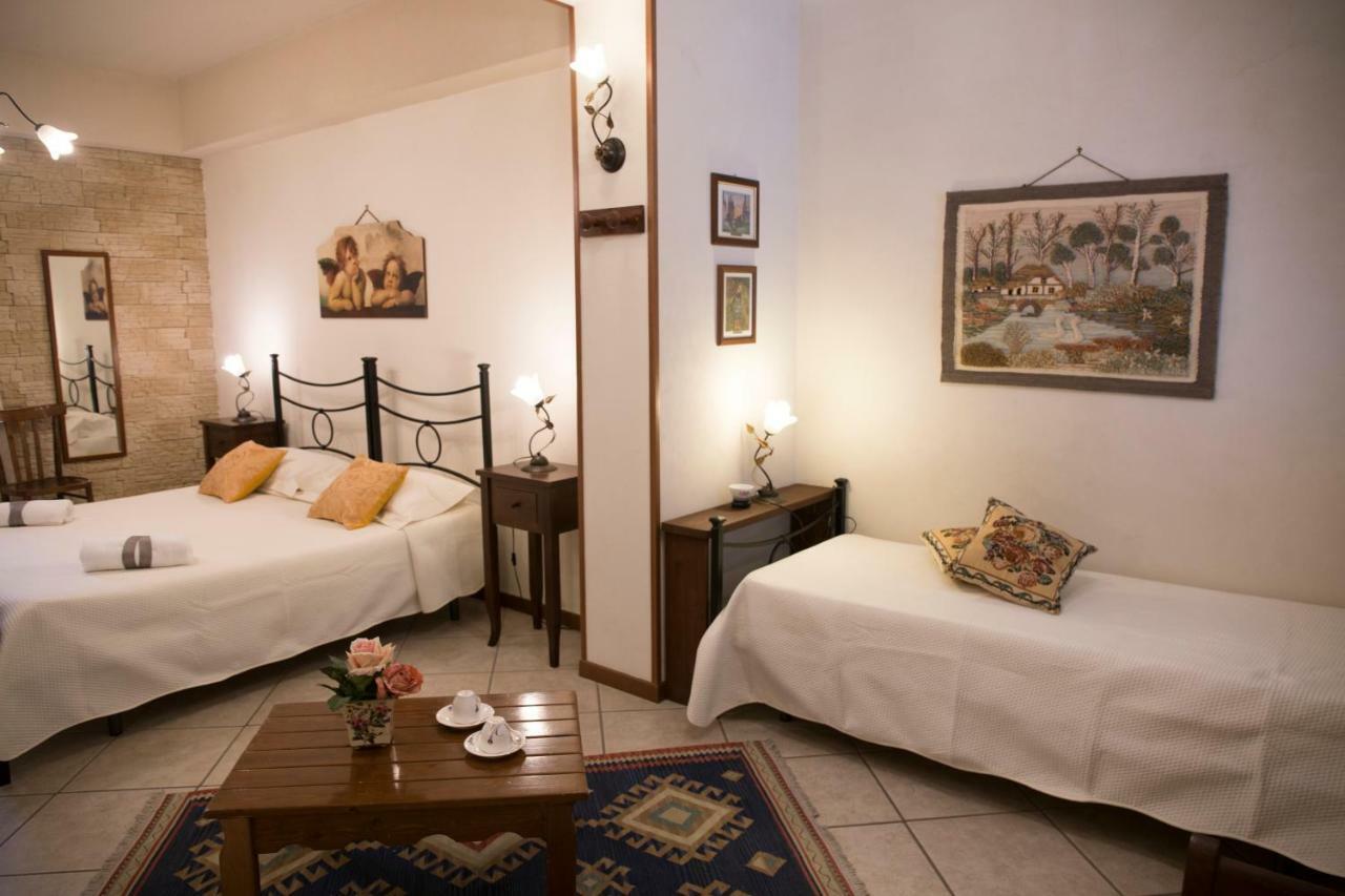 Bed and Breakfast Casa Al Centro Storico Nicolosi Exterior foto