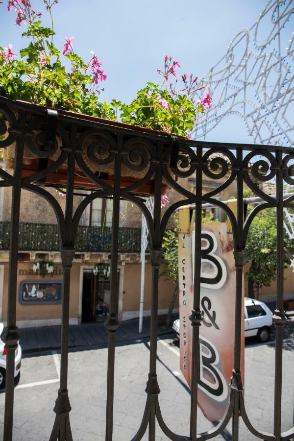 Bed and Breakfast Casa Al Centro Storico Nicolosi Exterior foto